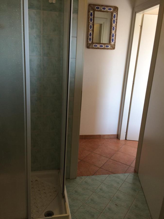 Airport by feet vicino a piedi-Port-Commercial Center-50mq-Balcony sea view-per metà rimborsabile&possibile upgrade gratis Olbia Esterno foto